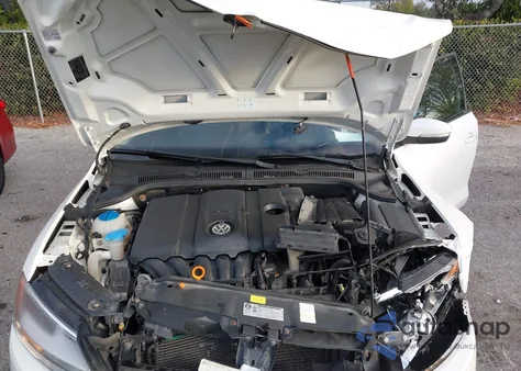 2011 Volkswagen Jetta 2.5L Se z USA, uszkodzony, nr VIN 3VWDX7AJ0BM353686